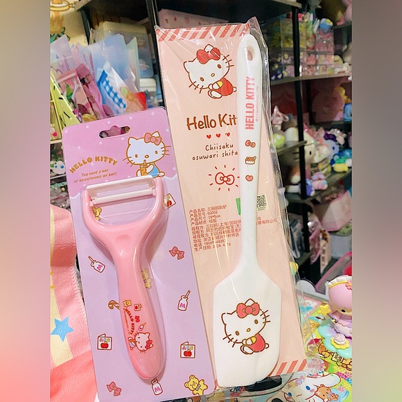 Hello Kitty Kitchen bundle - Picture 5 of 6